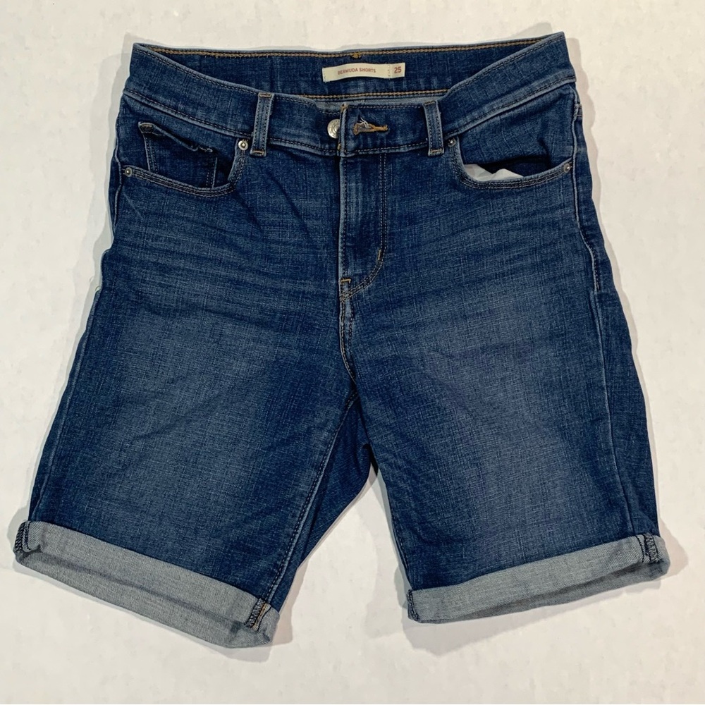 Levi Bermuda Shorts